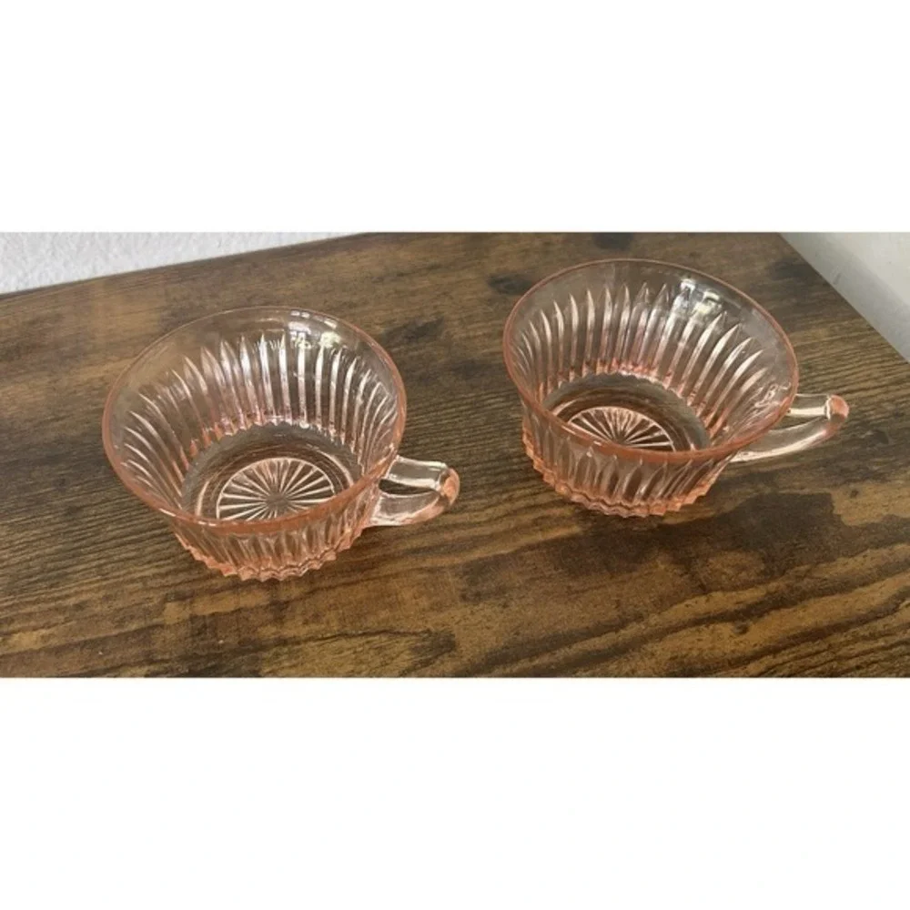 PAIR 2-PC Anchor Hocking Pink Depression Glass Cups Queen Mary‎ Rubber Pattern